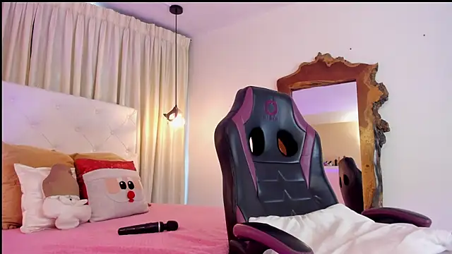 BonnieBad01 online show from 12-02-25, 03:14