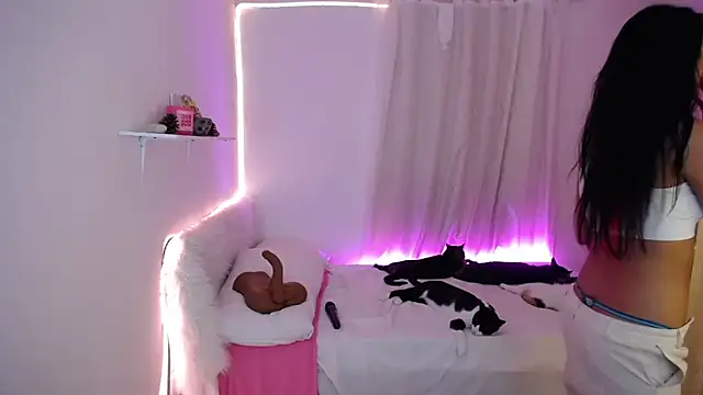 Nanami 19 online show from 09-17-25, 07:05