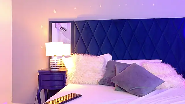 Margaret Saunders online show from 04-17-26, 07:49