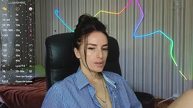 xx adrihanna xx online show from 07-16-26, 09:17