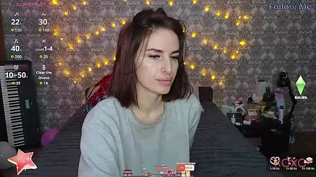 xx adrihanna xx online show from 11-25-25, 09:20