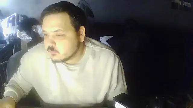 Snapshot of Bebemickey75 chatting on 10-18-25, 12:51 Bebemickey75 online show from 10-18-25, 12:51