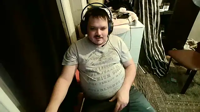 Snapshot of Bebemickey75 chatting on 02-26-25, 08:58 Bebemickey75 online show from 02-26-25, 08:58