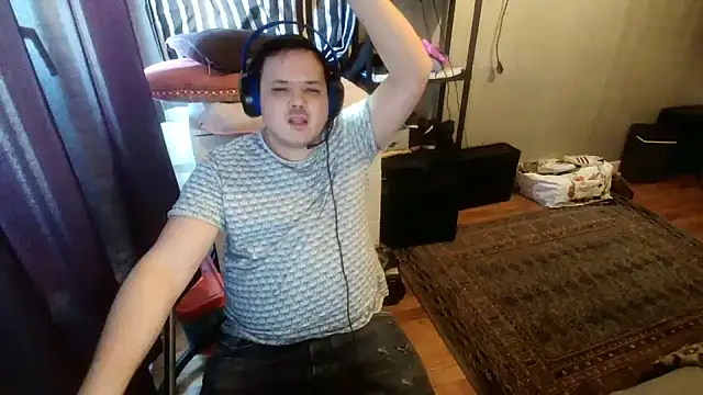 Snapshot of Bebemickey75 chatting on 02-02-25, 01:41 Bebemickey75 online show from 02-02-25, 01:41