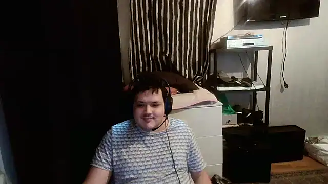 Snapshot of Bebemickey75 chatting on 02-02-25, 08:08 Bebemickey75 online show from 02-02-25, 08:08