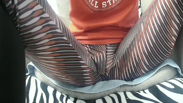 Web Lady online show from 11-21-25, 10:25