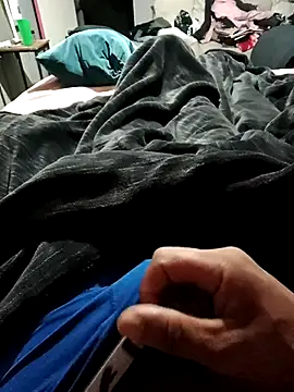 mijito30 online show from 10-08-25, 02:29