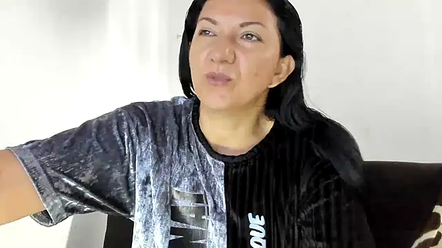 Angelblue  online show from 10-08-25, 02:51