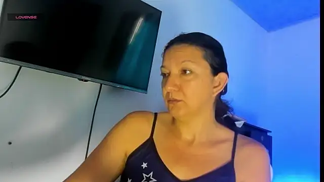 Angelblue  online show from 06-06-26, 01:27