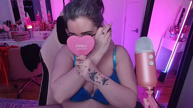 rachelbrooksxx online show from 01-11-26, 06:37