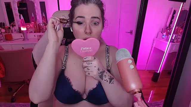 rachelbrooksxx online show from 12-15-25, 06:58