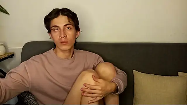 Snapshot of Norehg chatting on 09-27-25, 08:48 Norehg online show from 09-27-25, 08:48