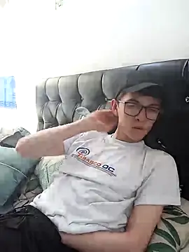 Snapshot of Norehg chatting on 03-15-25, 02:34 Norehg online show from 03-15-25, 02:34