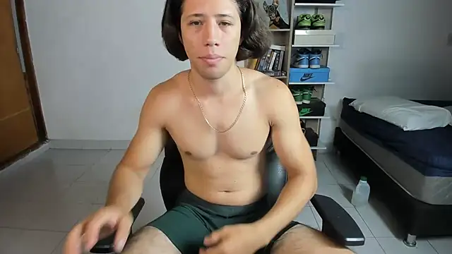 imtonny19 online show from 10-31-25, 02:57