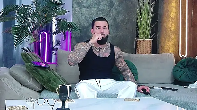 masterkingofmusclee online show from 02-05-26, 07:59