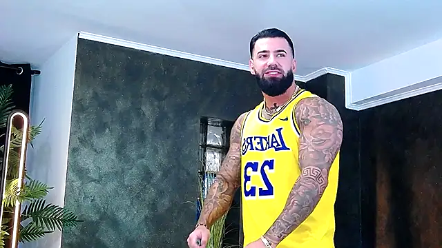 masterkingofmusclee online show from 11-10-25, 08:52