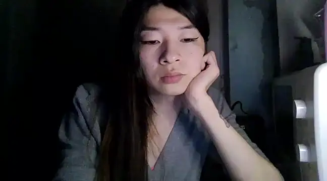CarlyJoy online show from 03-04-25, 05:34