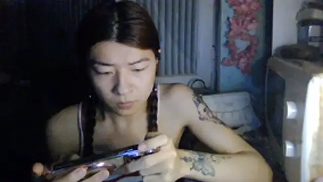 CarlyJoy online show from 07-16-26, 05:32