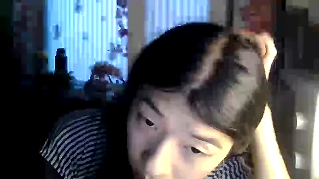 CarlyJoy online show from 06-03-26, 03:06