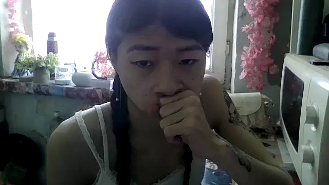 CarlyJoy online show from 04-23-26, 11:16