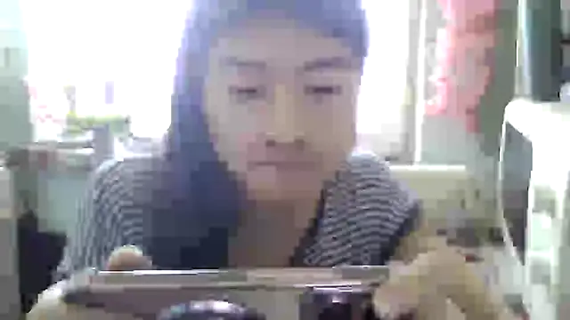 CarlyJoy online show from 06-03-26, 10:49