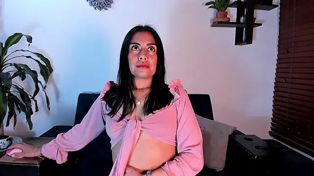 im amber online show from 04-18-26, 02:25