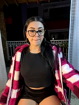 Snapshot of Natha_Fantasy chatting on 11-27-25, 01:50 Natha Fantasy online show from 11-27-25, 01:50