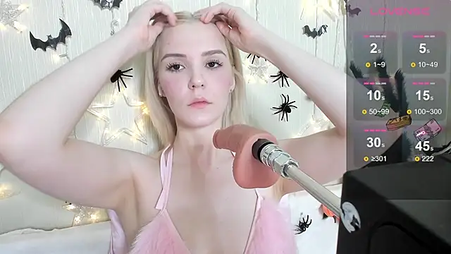 Kaya Devis online show from 10-25-25, 03:49