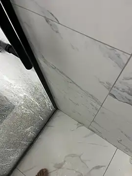 Snapshot of Tintola chatting on 02-18-26, 02:31 Tintola online show from 02-18-26, 02:31