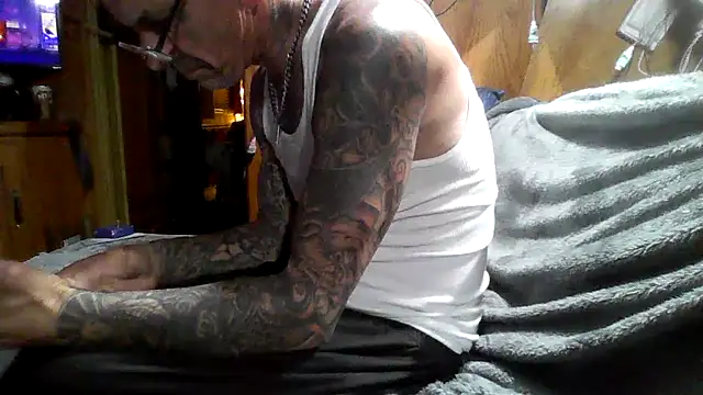 deepstroker42071 online show from 04-02-26, 02:52