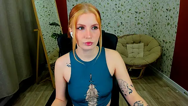 Mira  Blush online show from 12-14-25, 06:46