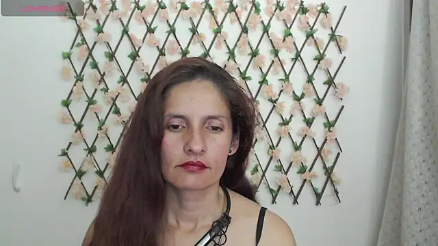 Snapshot of catalina_duran1 chatting on 07-25-26, 04:09 catalina duran1 online show from 07-25-26, 04:09