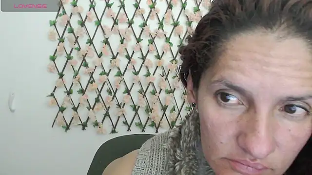 Snapshot of catalina_duran1 chatting on 07-21-26, 04:36 catalina duran1 online show from 07-21-26, 04:36