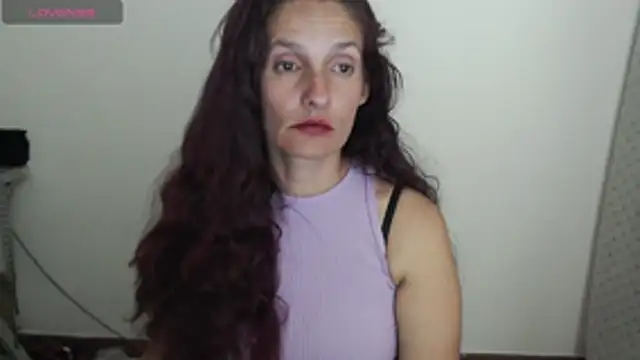 Snapshot of catalina_duran1 chatting on 06-07-26, 07:24 catalina duran1 online show from 06-07-26, 07:24