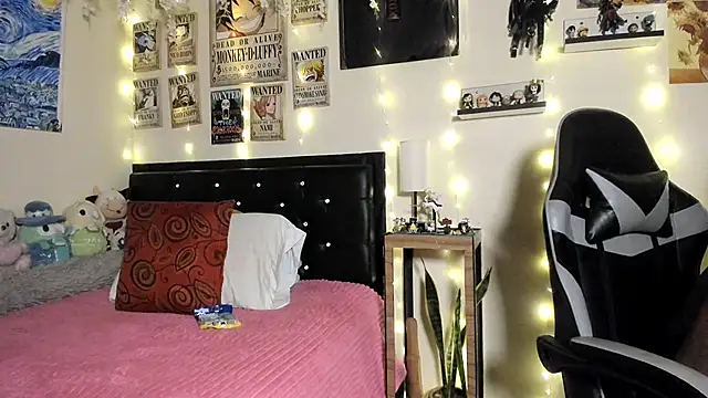 Cristal Jonasxh online show from 10-03-25, 04:47