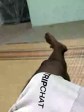 Snapshot of SILENT_FUCKER_01 chatting on 03-09-25, 05:28 SILENT FUCKER 01 online show from 03-09-25, 05:28