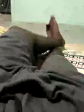 Snapshot of SILENT_FUCKER_01 chatting on 02-27-25, 10:01 SILENT FUCKER 01 online show from 02-27-25, 10:01