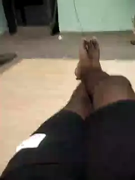 Snapshot of SILENT_FUCKER_01 chatting on 10-06-25, 05:13 SILENT FUCKER 01 online show from 10-06-25, 05:13