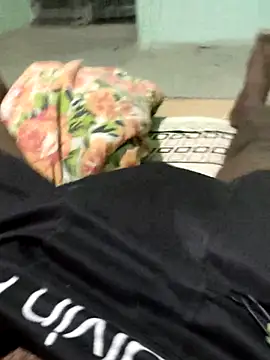 Snapshot of SILENT_FUCKER_01 chatting on 03-05-25, 02:01 SILENT FUCKER 01 online show from 03-05-25, 02:01