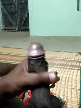 Snapshot of SILENT_FUCKER_01 chatting on 03-20-25, 05:04 SILENT FUCKER 01 online show from 03-20-25, 05:04