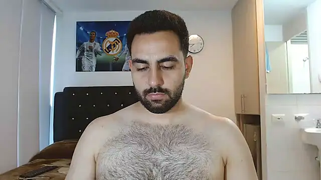 Snapshot of omarmohammedhot2 chatting on 02-06-25, 02:15 omarmohammedhot2 online show from 02-06-25, 02:15