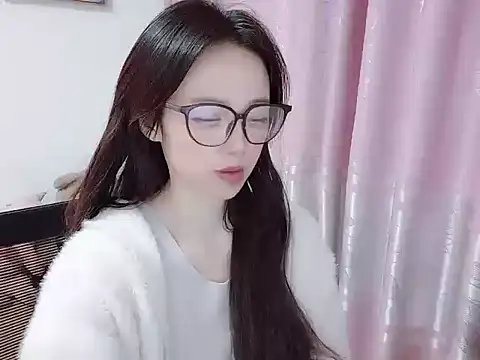 wwcc123 online show from 12-23-25, 03:50