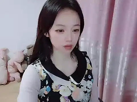 wwcc123 online show from 12-22-25, 03:39