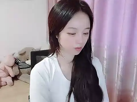 wwcc123 online show from 11-04-25, 03:21