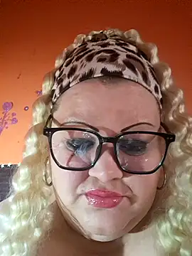 ducicsajsziii online show from 03-18-26, 10:40