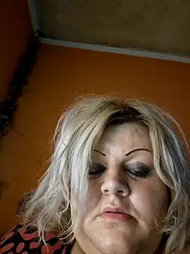 ducicsajsziii online show from 10-10-25, 10:21