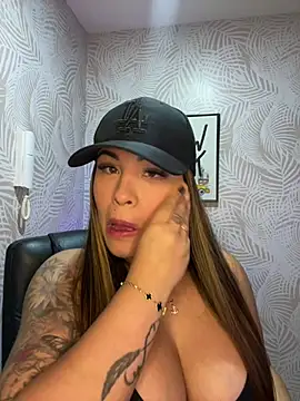 sexyyykloee online show from 02-16-26, 06:23