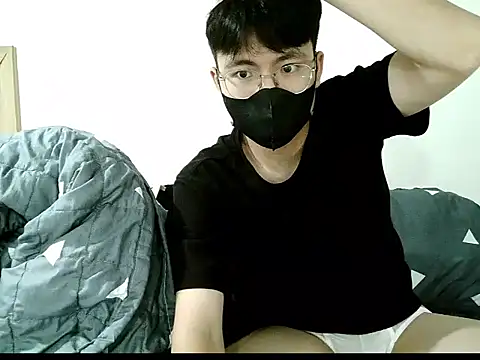 Gwencloudy online show from 10-06-25, 04:08