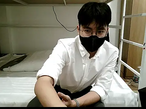 Gwencloudy online show from 01-06-26, 05:39