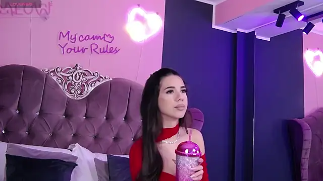 LaraKent online show from 03-29-26, 07:59